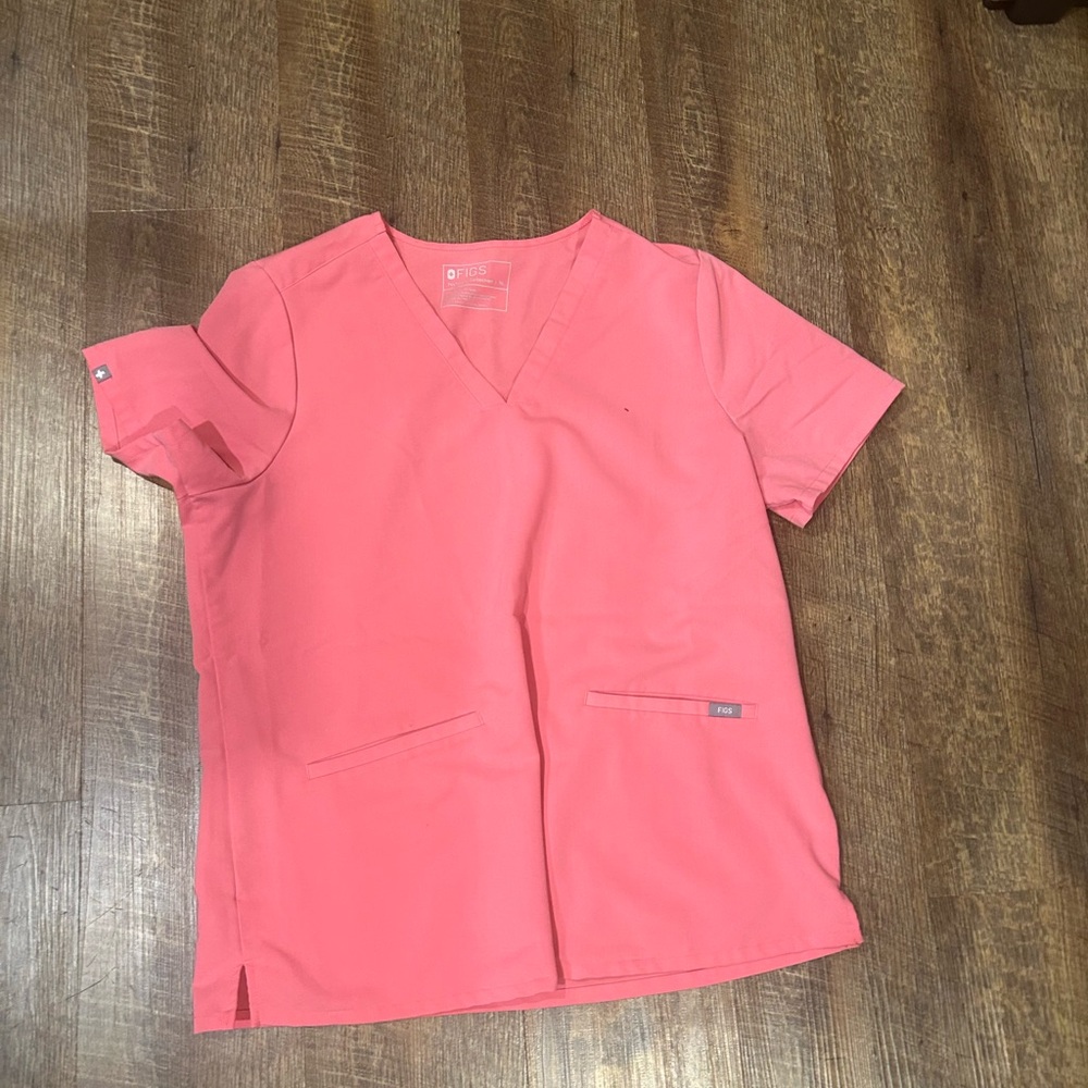 Figs scrub set coral